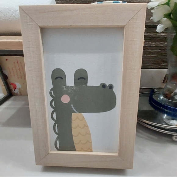 Cream Photo Frame - Picture 3 of 3